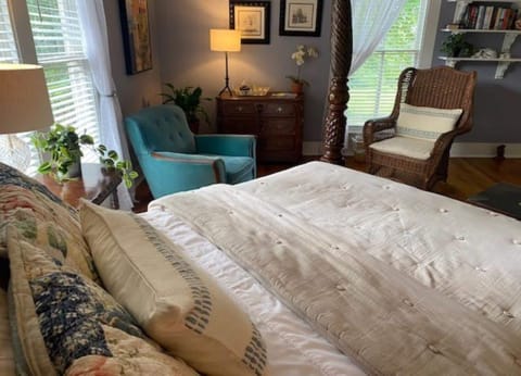 Somerset Suite | Premium bedding, down comforters, pillowtop beds, individually decorated