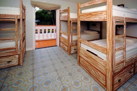 Shared Dormitory, Women only | Free WiFi, bed sheets