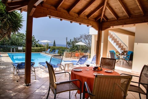 Villa, 4 Bedrooms, Private Pool | In-room safe, desk, iron/ironing board, free cribs/infant beds