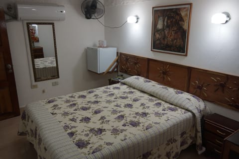 Double or Twin Room | Iron/ironing board, bed sheets