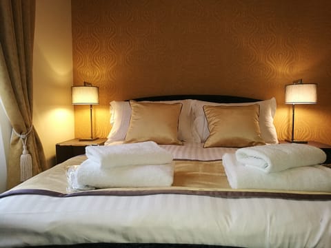 Double Room (Sands) | Premium bedding, minibar, laptop workspace, free WiFi