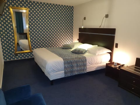 Superior Double Room | Individually decorated, individually furnished, desk, soundproofing