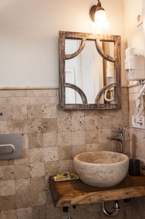 Panoramic Double Room, 1 Double Bed | Bathroom sink