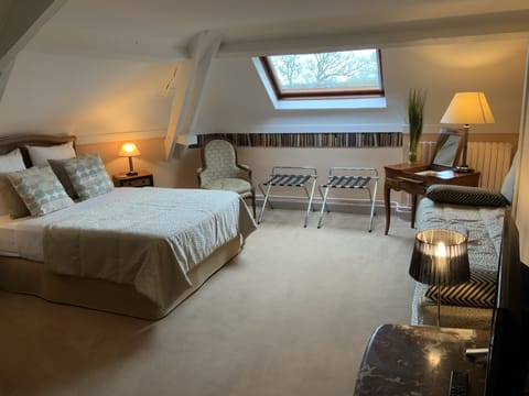 Superior Double or Twin Room (Normande) | 1 bedroom, premium bedding, in-room safe, individually decorated