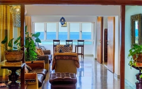Family Condo, 3 Bedrooms, Sea View | Living area | 32-inch flat-screen TV with digital channels, TV, Netflix