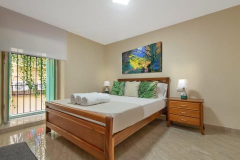 Family Apartment | 3 bedrooms, Egyptian cotton sheets, premium bedding, down comforters