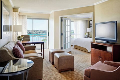 Suite, 1 Bedroom, Balcony, Bay View | 1 bedroom, premium bedding, pillowtop beds, minibar