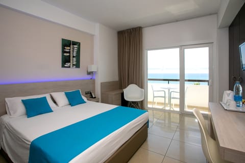 Double or Twin Room, Sea View | In-room safe, desk, soundproofing, iron/ironing board