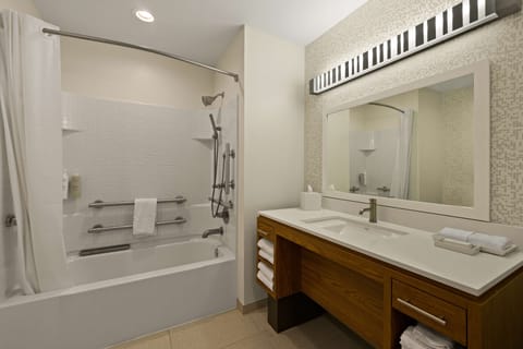 Studio, 2 Queen Beds, Non Smoking | Bathroom | Shower, free toiletries, hair dryer, towels