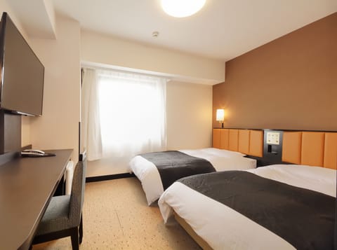 Twin Room, Non Smoking | Premium bedding, desk, blackout drapes, free WiFi