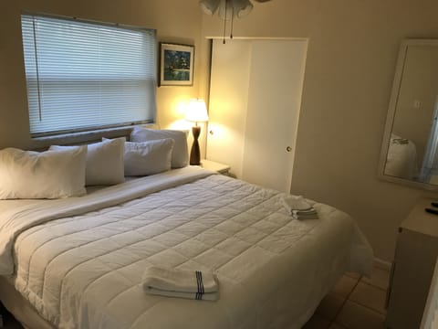 Room, 1 King Bed with Sofa bed, Kitchen, Courtyard View (2nd Floor) | Down comforters, in-room safe, iron/ironing board, free WiFi