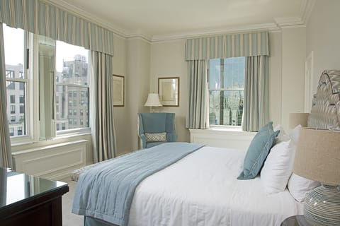 Suite, City View | Egyptian cotton sheets, premium bedding, down comforters, in-room safe