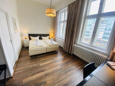 Standard Double Room | Free WiFi, bed sheets