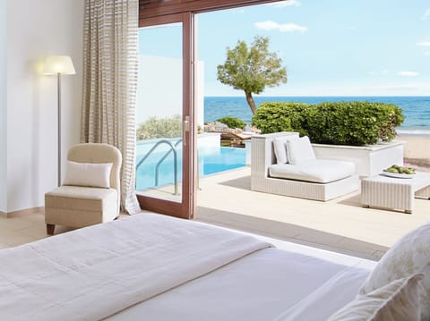 Luxury two-bedroom Beach Villa, Sea Front with Private Heated Pool & Garden | Minibar, in-room safe, desk, blackout drapes