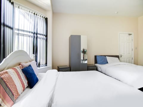 Standard Twin Room, 2 Twin Beds | Free WiFi, bed sheets