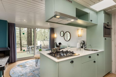 Premium Cabin | Private kitchen