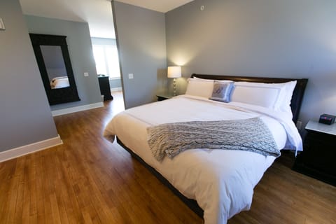 1 bedroom, premium bedding, desk, iron/ironing board