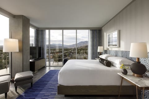 Suite, 1 Twin Bed (Arlo) | 1 bedroom, Frette Italian sheets, premium bedding, minibar