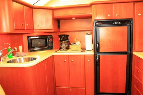 Ca Sea Ta  | Private kitchen | Fridge, microwave, coffee/tea maker, toaster