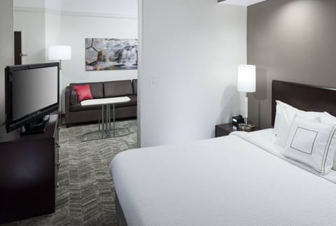 Suite, 1 Bedroom | Frette Italian sheets, in-room safe, desk, iron/ironing board