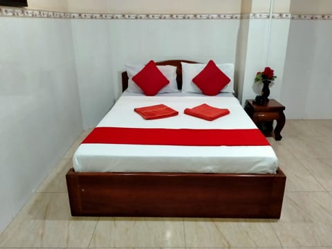 Double Room (Air Conditioning) | Desk, free WiFi