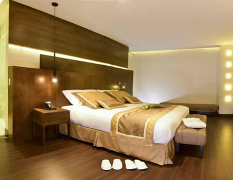 Presidential Suite | Premium bedding, minibar, in-room safe, desk