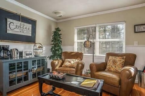 Sitting area and coffee bar