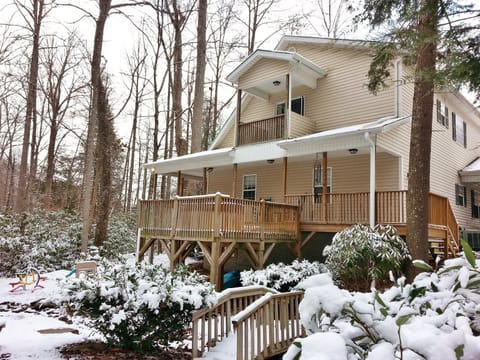 Winter time at Creekside Hideaway II.
