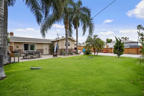 Oceanside Rocks Vacation Home