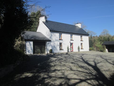 traditional cottage with all modern conveniences