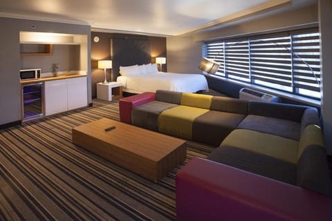 Desk, iron/ironing board, rollaway beds, free WiFi