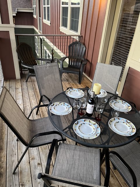 Main balcony has cozy table for 4 -6 people! Another balcony off master bedroom.