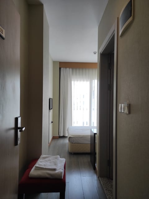 Standard Single Room, 1 Twin Bed, Balcony | Free WiFi, bed sheets