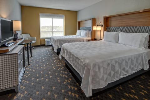 Standard Room, 2 Queen Beds | Premium bedding, pillowtop beds, desk, iron/ironing board
