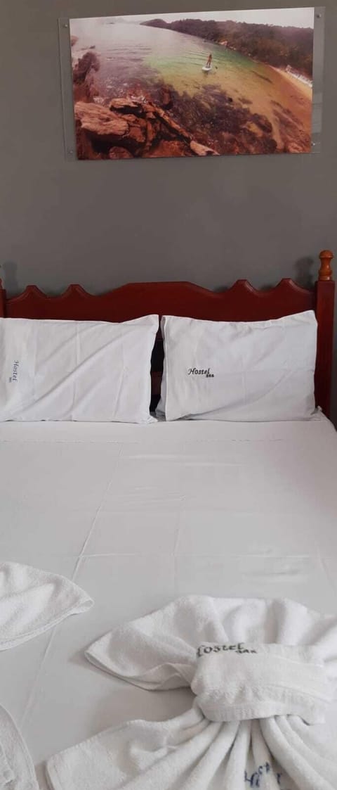 Junior Double Room, 1 Bedroom, Ensuite | Iron/ironing board, free WiFi, bed sheets