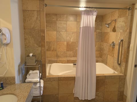 Suite, 1 Bedroom, Non Smoking, Jetted Tub | Bathroom | Free toiletries, hair dryer, towels