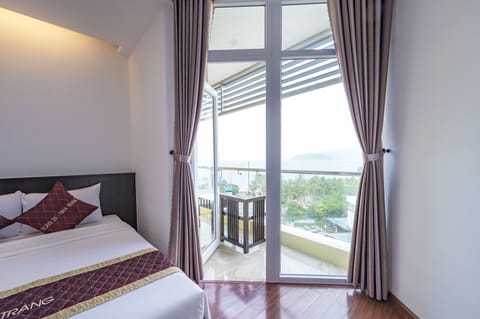 Suite, Sea View | Minibar, free WiFi