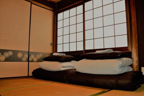 Japanese-style Private Room for 2 People, Shared Bathroom | Iron/ironing board, free WiFi, bed sheets