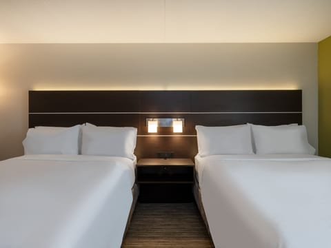 Standard Room, 2 Queen Beds | Premium bedding, in-room safe, desk, laptop workspace