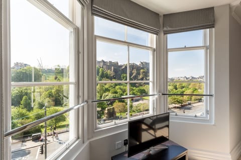 Superior Apartment, Castle View | View from room