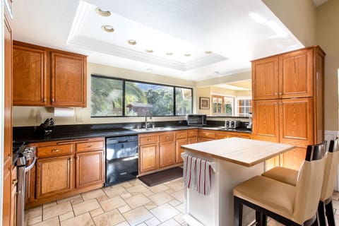 This kitchen has everything you need to entertain family or friends.