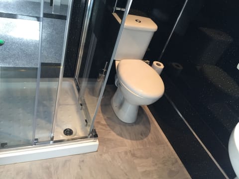 Deluxe Double Room, Ensuite | Bathroom