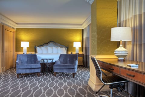 Presidential Suite, 1 King Bed | In-room safe, desk, laptop workspace, blackout drapes