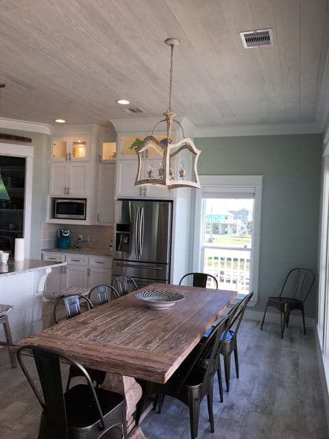 Dining area with seating for 10.  Seating for 4 at island.