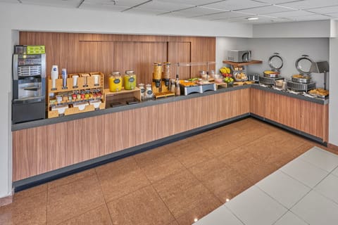 Free daily full breakfast