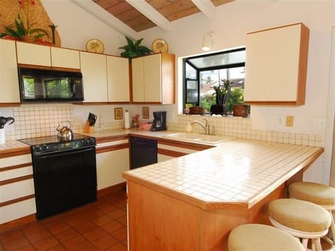 Fully stocked kitchen