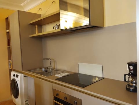 Second livingroom with kitchen - Casa Sinibaldi historical apartment XV century