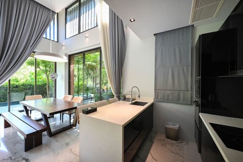 Private kitchenette