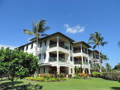 Gorgeous Beachfront Gated Community. The only resort with direct beach access!