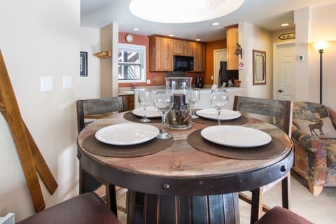 Dining area for four.